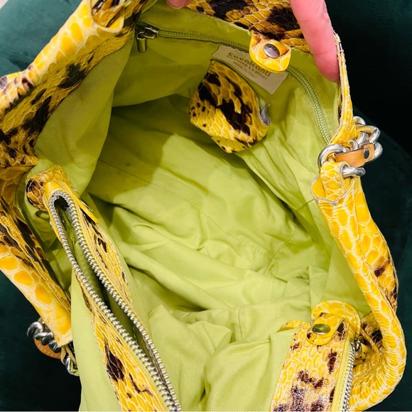 🔥 Vintar Cavalcanti Yellow Snakeskin Italian Leather Chain Tote - Picture 6 of 16
